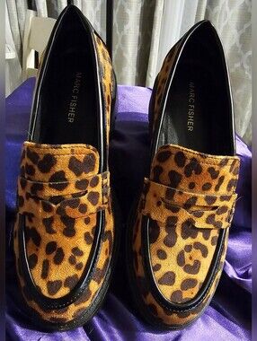 Marc Fisher CUBE2 Leopard Calf Hair Lug Sole Loafers Size 7M